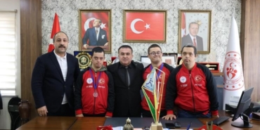 Özel Sporcular Down Sendromlu Basketbol Milli Takımı Bilecik’te