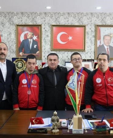 Özel Sporcular Down Sendromlu Basketbol Milli Takımı Bilecik’te