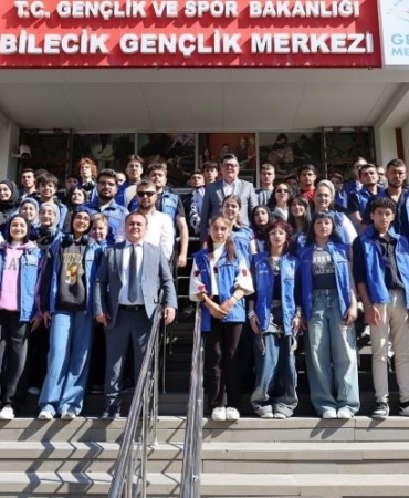 Bilecik’te "Gençler Bakanlığında" projesi kapsamında 90 öğrenci Ankara’ya uğurlandı
