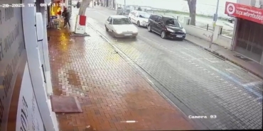 Edremit’te esnafa silahlı saldırı anı kamerada