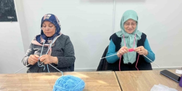 Alzheimera karşı örgü örüyorlar