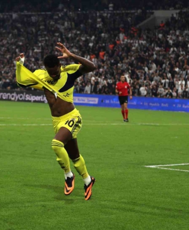 Jhon Duran: "En kısa sürede en iyi formuma ulaşmak için sabırsızlanıyorum"