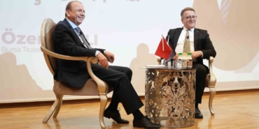 Matlı’dan gençlere tavsiye, "değerlerinize sahip çıkın"