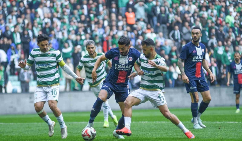 TFF 2. Lig: Bursaspor: 3 - Fethiyespor: 0