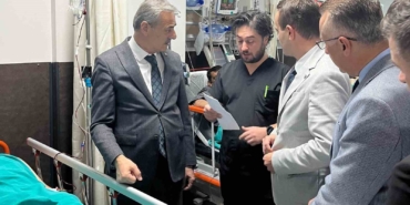 Sakarya’da itfaiye aracı kazaya karıştı: 2 yaralı