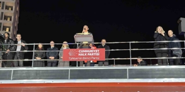 CHP Genel Başkanı Özgür Özel, Güngören’deki mitinge katıldı