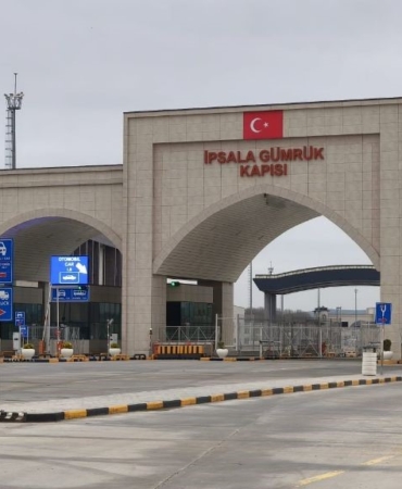 İpsala Sınır Kapısı’nda 7 gün sonra hareketlilik