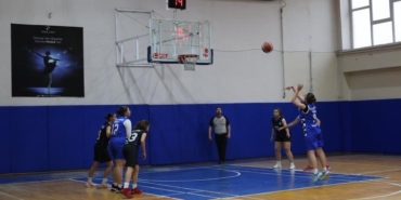 Yıldız Kız Basketbol Müsabakaları Bilecik’te sürüyor