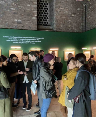 Beyoğlu’nda "Rumeli’de Kaybolan Osmanlı İzleri" minyatür sergisi sanatseverlerle buluştu