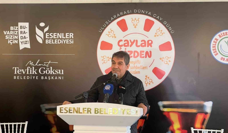 Esenler’de Uluslararası Dünya Çay Günü Coşkusu: Vatandaşlara 55 çeşit çay ikram edildi