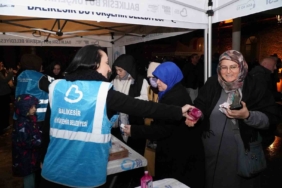 Balıkesir Büyükşehirden 20 ilçede kandil ikramı