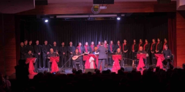 İnegöl Belediyesi THM Gençlik Korosu’ndan kulakların pasını silen konser