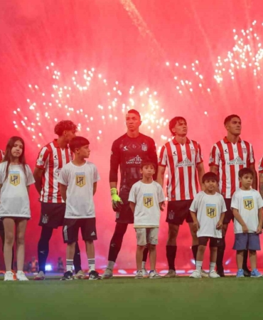 Muslera kurtardığı penaltılarla Estudiantes’e şampiyonluğu getirdi