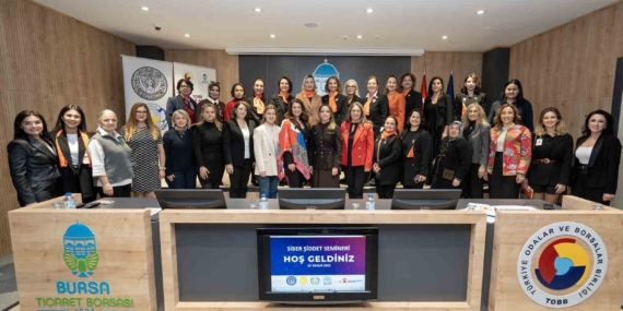 Girişimci kadınlar, siber şiddete ’dur’ dedi