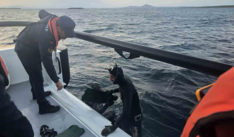 Karaya oturan tekne sahil güvenlik ekiplerince kurtarıldı