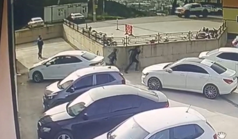 İzmit’te okul bahçesine yorgun mermi düştü