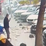 Güngören’de 5 katlı binada balkon çöktü, yayalar son anda kurtuldu