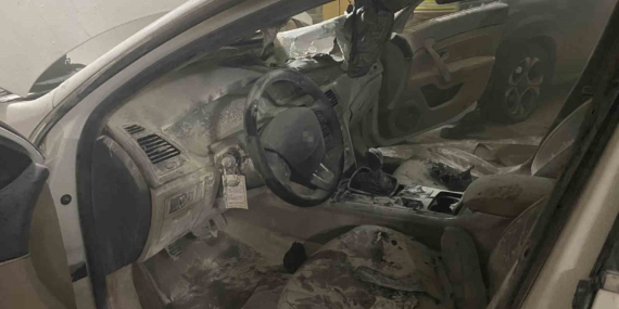 Bursa’da kapalı otoparkta yanan otomobil paniğe neden oldu