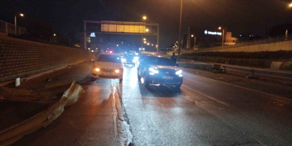 Üsküdar’da kontrolden çıkan otomobil takla attı : 1 yaralı