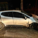 Sakarya’da takla atan otomobilde sıkışan sürücü yaralandı