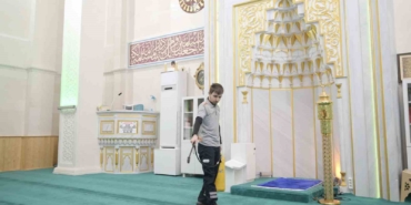 Esenyurt Belediyesi camilerde hijyen ve bakım hizmetlerini yeniledi