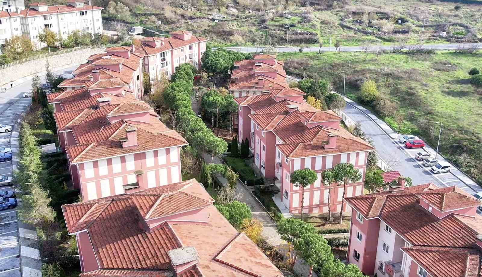 Arnavutköy’de örnek site yönetimi: 900 TL aidatla 125 bin metrekarelik dev alanı yönetiyorlar