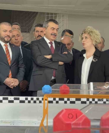 Milli Eğitim Bakanı Tekin: "Arnavutköy’de 2 yıl içerisinde 21 okul tamamlanmış olacak"