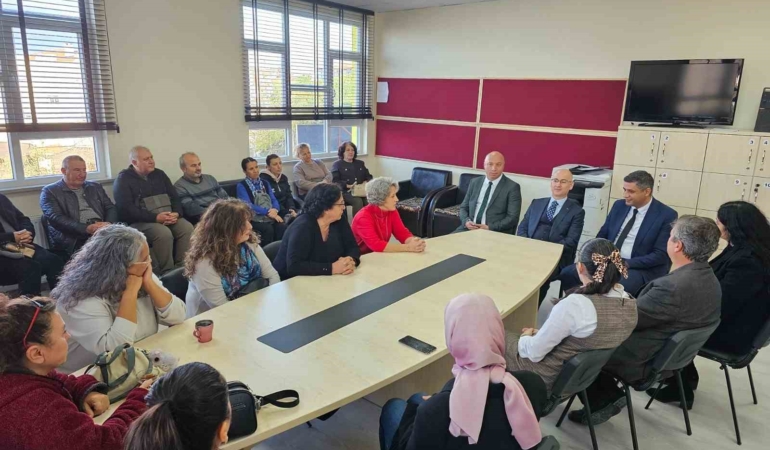 Ayvalık Atatürk İlkokulu ek binası hizmete girdi