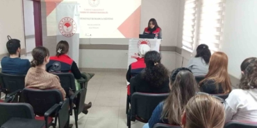 Gelibolu’da kahverengi kokarca ile mücadele eğitimleri devam ediyor