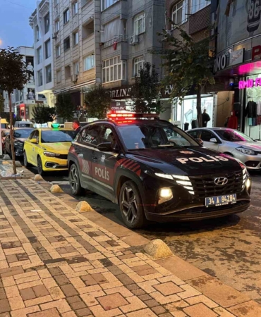 Zeytinburnu’nda park yeri tartışmasında kan aktı: 1 ölü, 1 yaralı