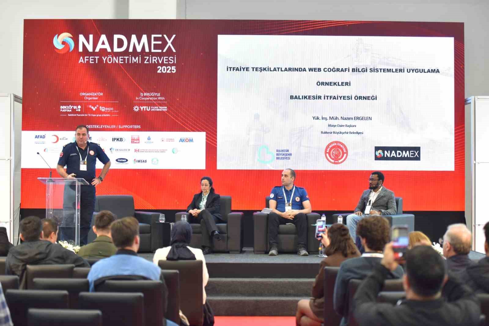 Fuarın gözdesi Balıkesir İtfaiyesi oldu