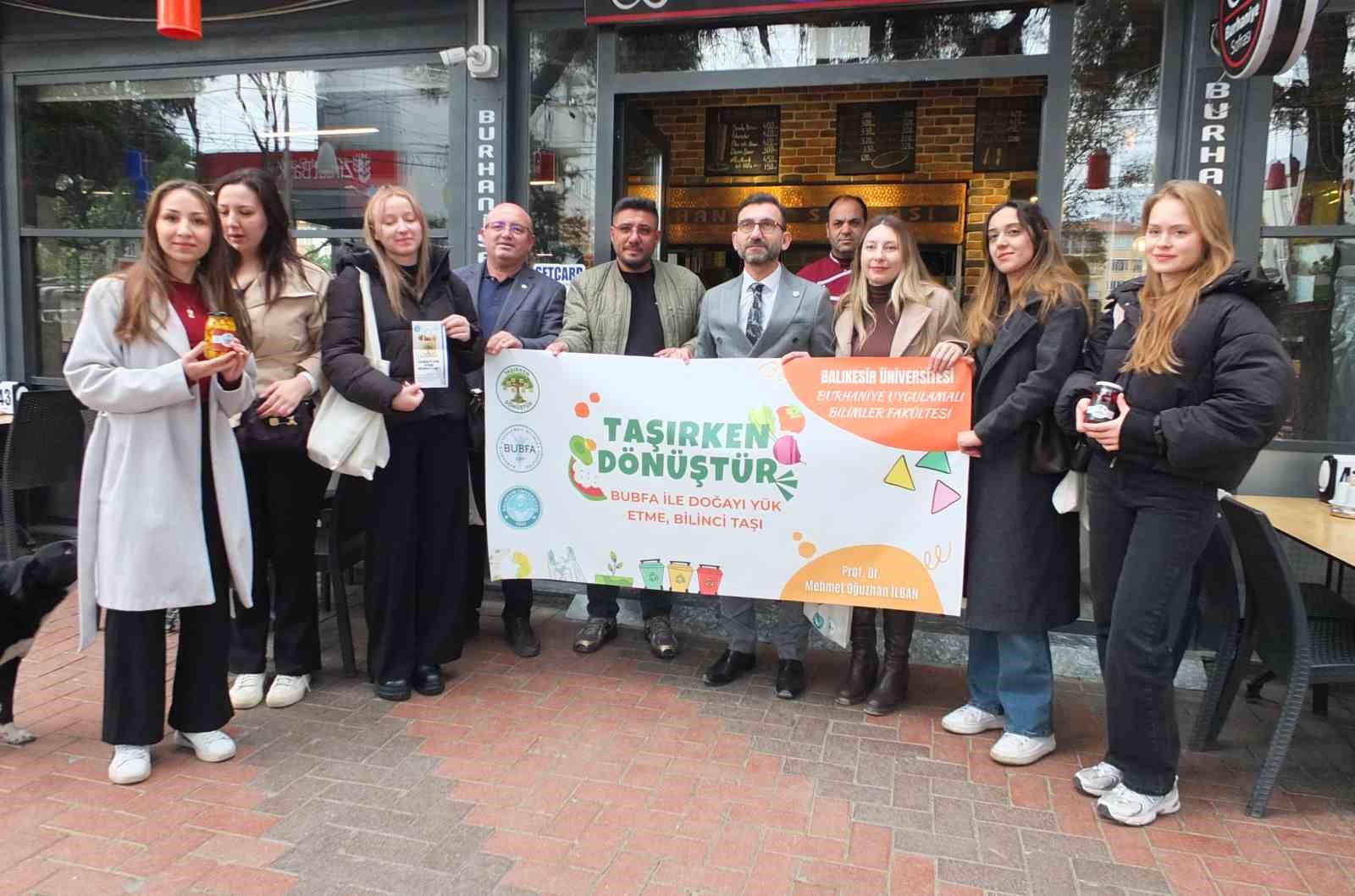 Balıkesir’de üniversiteliler sıfır atık projesi başlattı