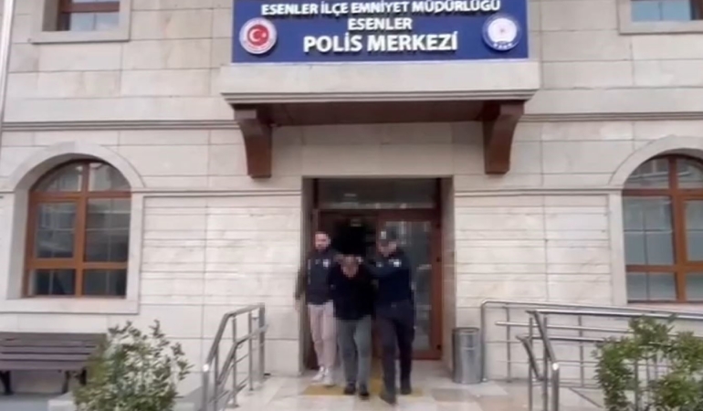 Esenler’de minibüste bir kadının cep telefonu yankesicilik yöntemi ile çalındı