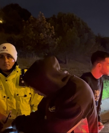 Sürücü değişikliği polisin gözünden kaçmadı