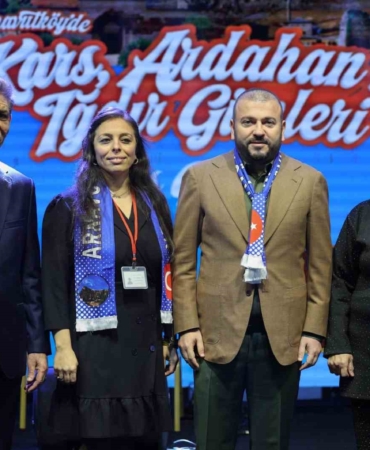 Kars-Ardahan-Iğdır Memleket Günleri Arnavutköy’de kardeşlik köprüsüne dönüştü