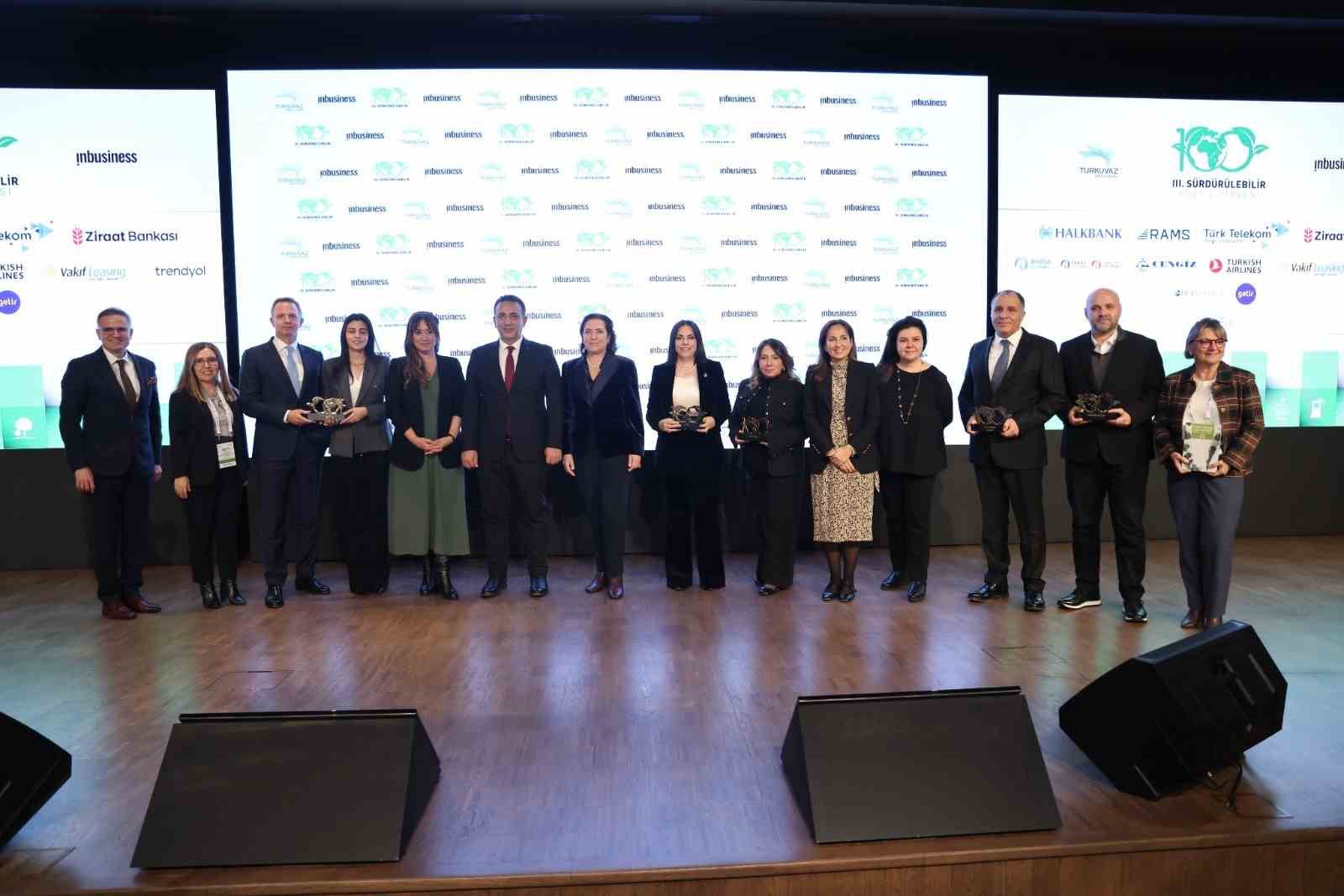 3’üncü Sürdürülebilir Yüzyıl Zirvesi’nde yeşil dönüşümün yol haritası konuşuldu