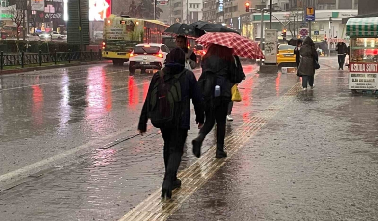 Bursalı çiftçilerin yağışlarla yüzü güldü