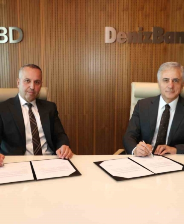 DenizBank ve ENBD, Eren Holding ile 400 milyon dolarlık krediye imza attı