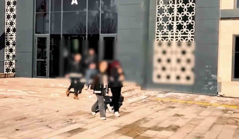 Çanakkale’de uyuşturucu operasyonu; 3 tutuklama