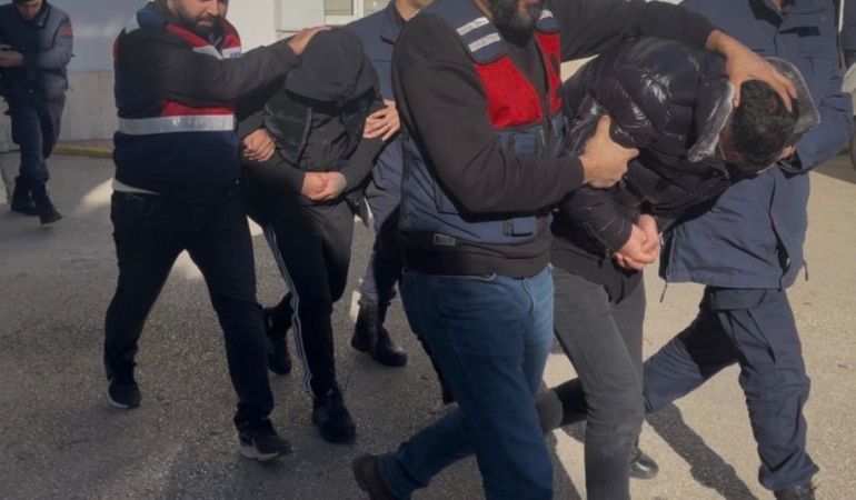 Bursa’da narkotik operasyonları: Zehir tacirlerine darbe üstüne darbe