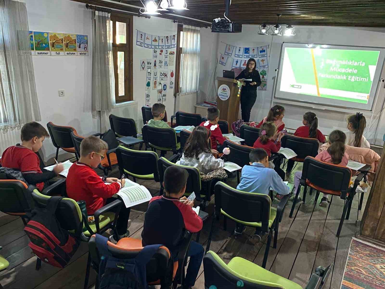 Bilecik’te bağımlılıkla mücadele eğitimleri düzenlendi