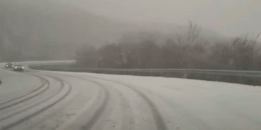 Kırklareli Mahyadağı bölgesinde kar yağışı: Yol trafiğe açık