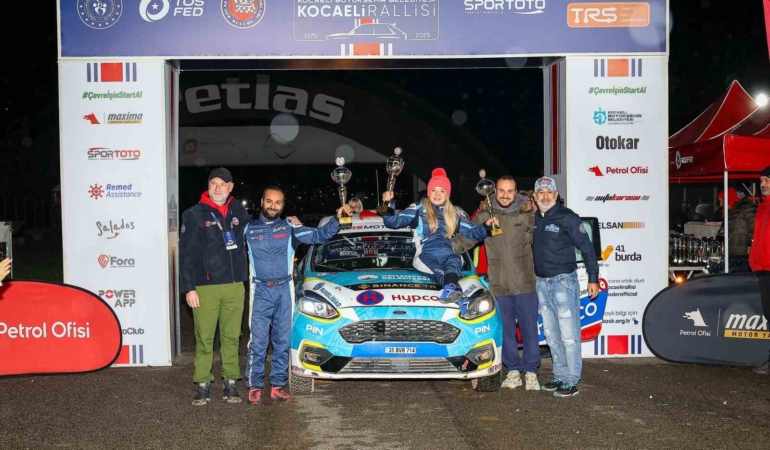 Geçen sene taklalar attığı yarışı, bu sene zirvede bitirdi