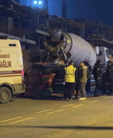 Beton mikserini temizlerken feci şekilde can verdi
