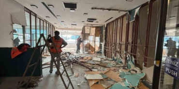 Şişli’de kaçak yapılar tek tek yıkılıyor