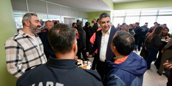 Kartal Belediyesi çalışanları yeni yılı birlikte karşıladı