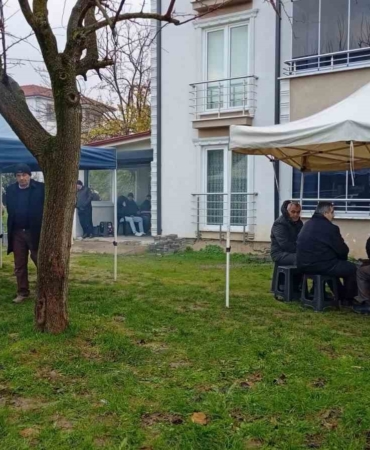 Mekke’de ring otobüsünün çarptığı Türk umrecinin evinde taziye çadırı kuruldu