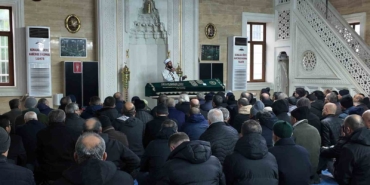 Servis kazasında hayatını kaybeden şoför, son yolculuğuna uğurlandı