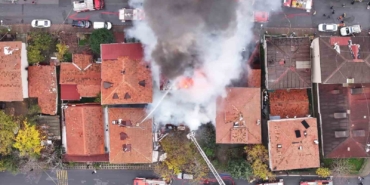 Ümraniye’de korkutan yangın: 4 kişi kurtarıldı
