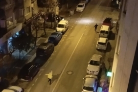 Alkollü sürücü önce araçla sonra koşarak kaçtı: Polis havaya defalarca ateş açtı, yine durmadı